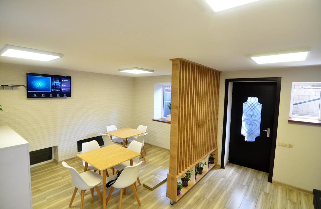 Light Hotel 第比利斯 外观 照片